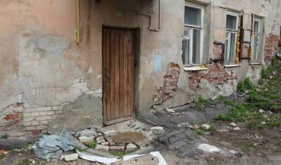 «Чиновники просто ждут смерти»: ветераны ВОВ доживают в разрушающихся домах - newizv.ru