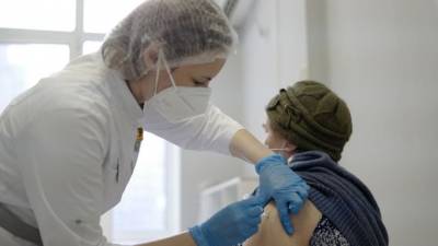 Дмитрий Чернышенко - На вакцинацию от COVID-19 через "Госуслуги" записались больше миллиона россиян - nation-news.ru - Россия
