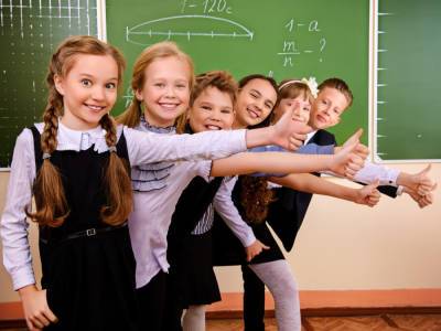 В четырех облцентрах Украины школьники продолжат обучение летом - gordonua.com - Украина - Черкассы
