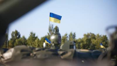 На Украине нашли способ остановить отток кадров за границу - politros.com - Украина