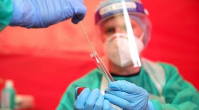 В Британии проводят испытания «ультрабыстрого» теста на коронавирус - ru.slovoidilo.ua - Англия