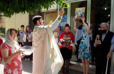Иоанн Креститель - В Ливане священник УПЦ совершил пасхальные богослужения для украинской диаспоры - ukrainianwall.com - Ливан - Бейрут