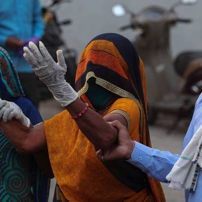 Более 24 млн человек заболели covid-19 в Индии с начала пандемии - radiomayak.ru