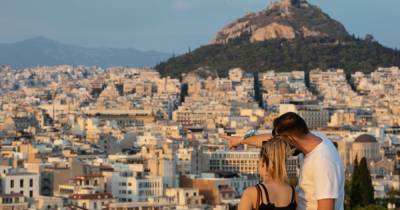 Греция не разрешила въезд украинским туристам - dsnews.ua - Украина - Греция