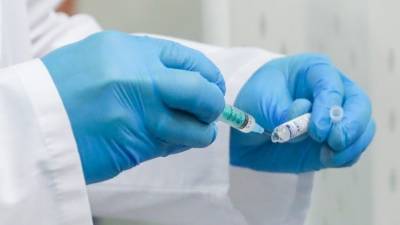 Минпромторг озвучил закупочные цены российских вакцин от коронавируса - 5-tv.ru - Россия