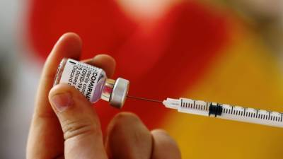 Жан Кастекс - COVID-19: Во Франции каждый пятый получил хотя бы одну дозу вакцины - svoboda.org - Франция - Президент