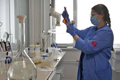 Специалисты одного из столичных мясокомбинатов стали проверять продукцию на коронавирус - vm.ru