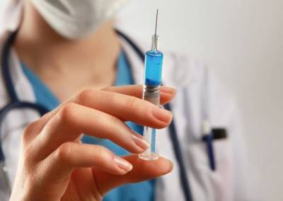 Треть канадцев уже вакцинировалась от COVID-19 - unn.com.ua - Канада - Киев