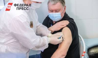 Треть подлежащих вакцинации ямальцев привились от COVID-19 - fedpress.ru - Салехард