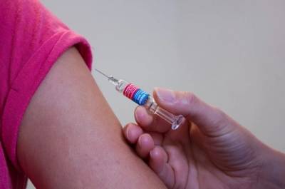 Как жаропонижающие влияют на количество антител при вакцинации - lipetskmedia.ru
