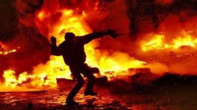 Алексей Мартынов - Политолог рассказал, когда на Юго-Востоке Украины вспыхнет стихийный бунт - newzfeed.ru