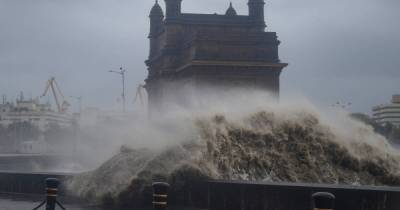 Индия - В Индии бушует самый мощный за 20 лет циклон Тауктае, есть погибшие (фото, видео) - focus.ua