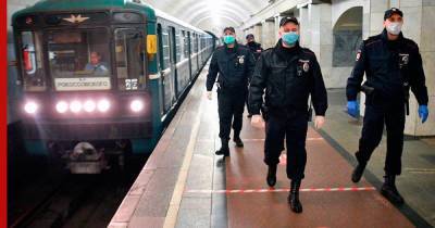 О штрафах за отсутствие перчаток в метро, автобусах и трамваях напомнили в Москве - profile.ru - Москва