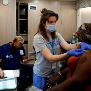 Джонс Хопкинс - В мире сделали более 1,5 млрд прививок от коронавируса - reporter-ua.com