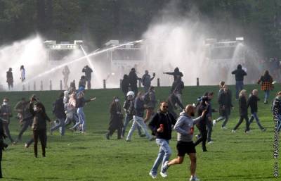 В Брюсселе задержали 132 участников субботних протестов - interfax.ru - Москва - Бельгия - Брюссель
