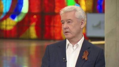 Беречься и вакцинироваться: у коронавируса нет выходных - vesti.ru - Москва