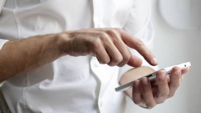 Ученые из США создали нанофонарик для обнаружения вирусов в смартфоне - inforeactor.ru