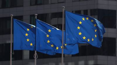 ЕС рекомендовал разрешить въезд привитым от COVID-19 иностранцам - russian.rt.com - Евросоюз