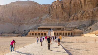 Египет обновил правила для въезжающих в страну туристов - vesti.ru - Россия - Египет
