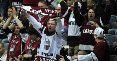 Эдгарс Таварс - Четыре партии Сейма требуют созвать внеочередное заседание, чтобы разрешить зрителям присутствовать на ЧМ по хоккею - rus.delfi.lv - Латвия