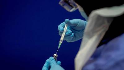 Венгрия отказалась от дополнительных закупок вакцины Pfizer - iz.ru - Израиль - Венгрия