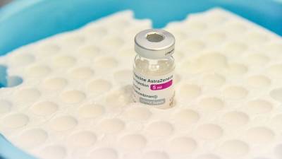 Елена Панайотопулу - На Кипре расследуют случай тромбоза после вакцинации AstraZeneca - iz.ru - Англия - Израиль - Кипр
