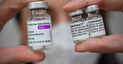 NHK: Япония опасается применять вакцину AstraZeneca - ren.tv