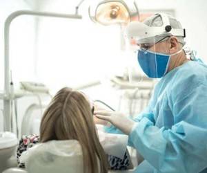 Медики рассказали, есть ли риск подхватить коронавирус у стоматолога - goodnews.ua