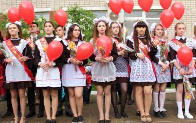 21 и 22 мая в новосибирских школах пройдут последние звонки - runews24.ru - Новосибирск - Новосибирская обл.