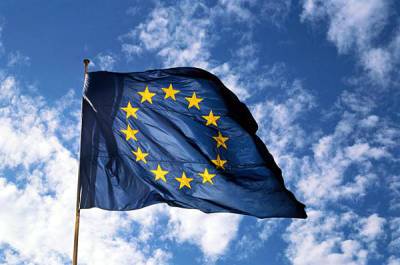 Марио Драги - Дидье Рейндерс - В ЕС с 1 июля будут доступны три вида коронавирусных сертификатов - nakanune.ru - Италия - Евросоюз
