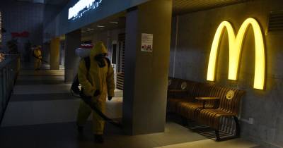В десятках ресторанов «Макдоналдс» в Москве выявили нарушения - moslenta.ru - Москва