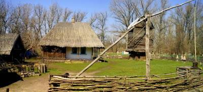 Курортный воздух, старинная усадьба и этно-музей: село на Донбассе, которое притягивает туристов из Европы - vchaspik.ua