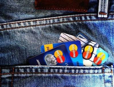 Банки ждут восстановления доходов по кредитным картам после окончания пандемии - smartmoney.one
