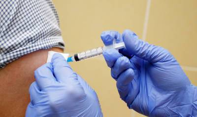 Власти Якутии ввели обязательную вакцинацию населения. В том числе и от COVID-19 - og.ru - республика Саха