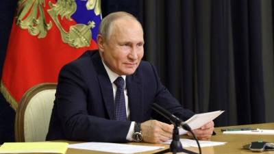 Владимир Путин - Путин: госконтракты на военные корабли и воздушные суда должны быть выполнены в срок - 5-tv.ru - Россия