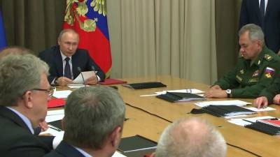 Владимир Путин - Президент провел совещание, посвященное гособоронзаказу - 1tv.ru