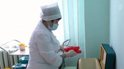 В российских регионах для маломобильных граждан организована вакцинация на дому - 1tv.ru - республика Кабардино-Балкария