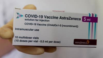 Рольф Маршалек - Ученые заявили о найденной связи между вакциной AstraZeneca и тромбами - iz.ru - Израиль