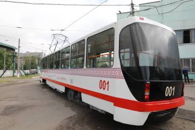 На базе “Запорожэлектротранса” появился обновленный трамвай (ФОТО) - inform.zp.ua - Украина - Запорожье