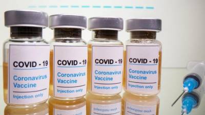 Энди Славитт - США вакцинировали половину взрослого населения от COVID-19 - rf-smi.ru