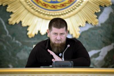 Рамзан Кадыров - Кадыров предложил противникам вакцинации «почувствовать нехватку кислорода» - sharij.net - республика Чечня