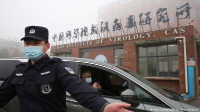 Джон Байден - Китай назвал клеветой сообщения из США о «лабораторной утечке» COVID-19 - sharij.net - Китай - Ухань