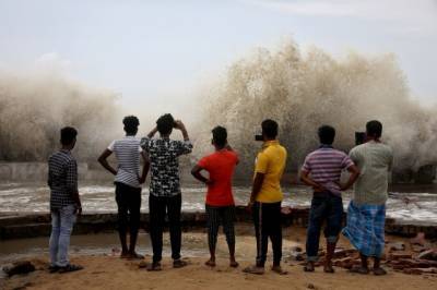 Индия - На востоке Индии циклон оставил без крыши над головой более 150 000 человек (ФОТО) - enovosty.com - Бангладеш