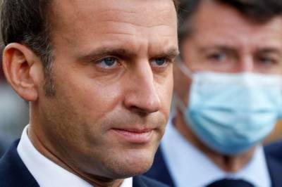 Эммануэль Макрон - Макрон считает вероятной обязательную вакцинацию для части французов - aif.ru - Франция