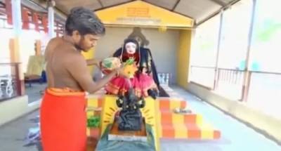 Индия - В Индии поставили святилище «богине COVID», которая должна прекратить пандемию (ВИДЕО) - enovosty.com