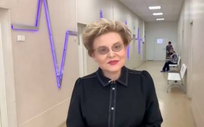 Елена Малышева - Елена Малышева назвала три обязательные прививки перед отпуском - actualnews.org