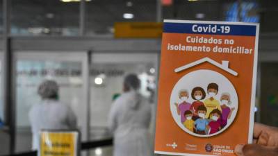 Число случаев коронавируса в Бразилии за сутки возросло на 49 768 - russian.rt.com - Бразилия