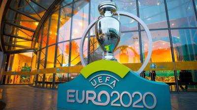 Для иностранных зрителей Евро-2020 открылся безвизовый въезд в Россию - vesti.ru - Россия - с. Начинать