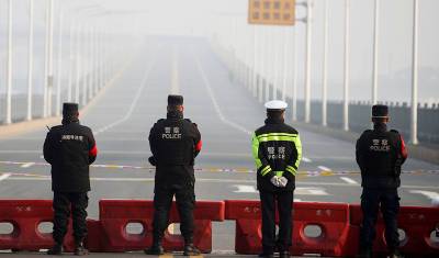 Центральный район Гуанчжоу закрыли на карантин из-за 20 случаев ковид у жителей - newizv.ru - Гуанчжоу