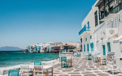 Греция возобновляет работу ресторанов и кафе - korrespondent.net - Греция